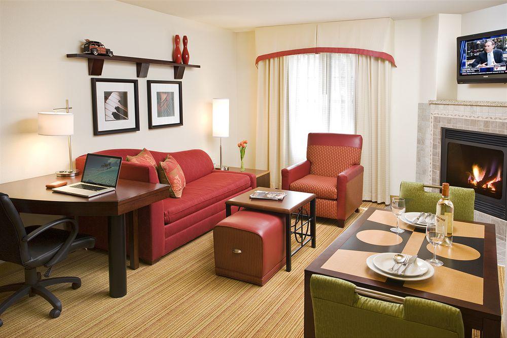 Residence Inn By Marriott Camarillo Exteriör bild