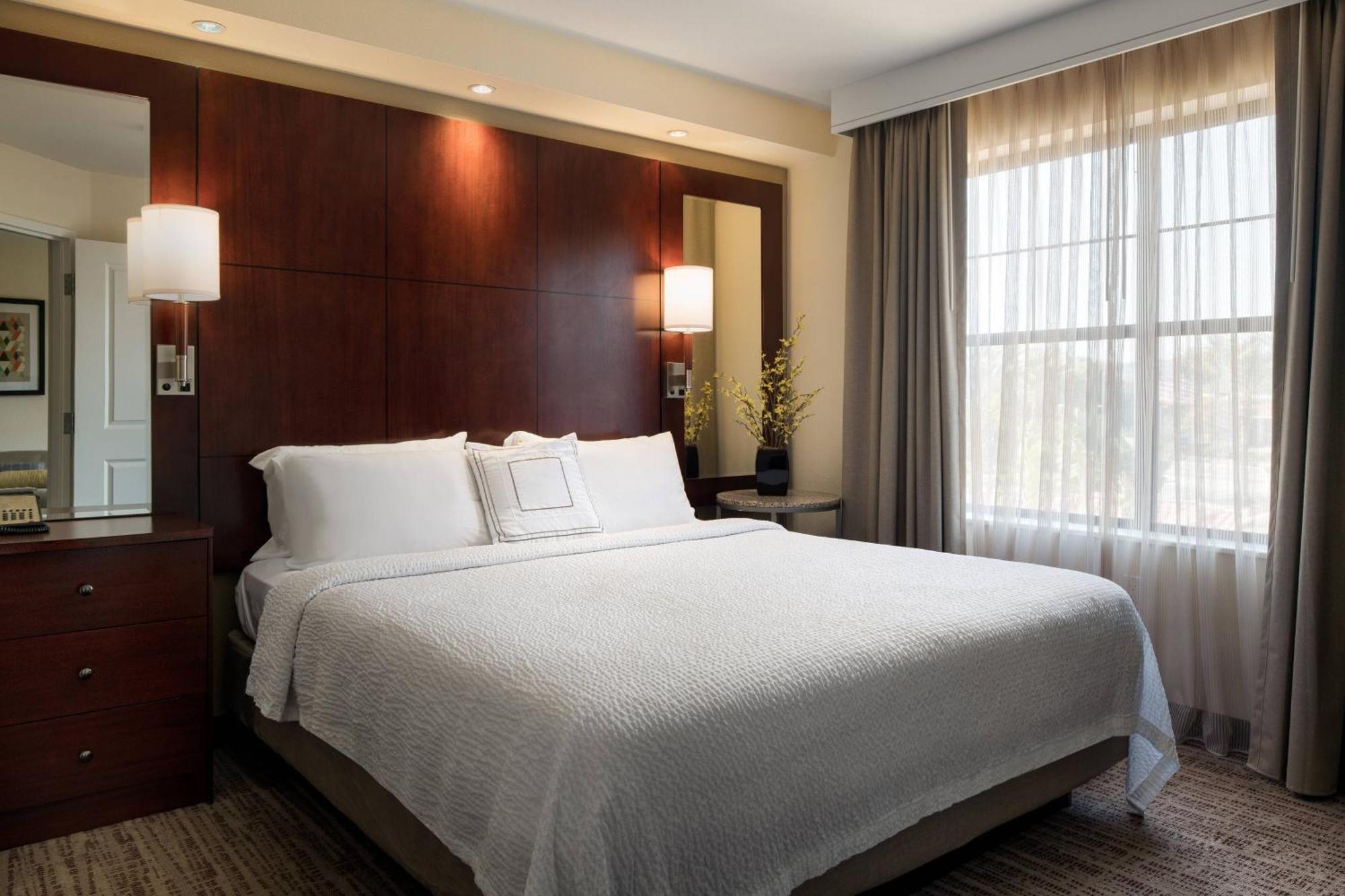 Residence Inn By Marriott Camarillo Exteriör bild